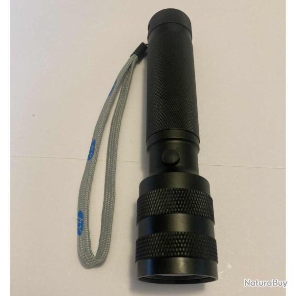 ENCHERE � 1� !! Lampe Torche Lux�on � main TDX-1W de NIGHTLOOKER