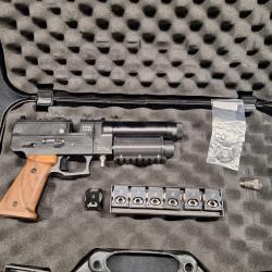 Pistolet Evanix Viper, Cal. 6,35mm - 1� sans prix de r&eacute;serve !!