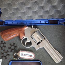 Revolver Smith Wesson 625  JERRY MICULEK  45 ACP