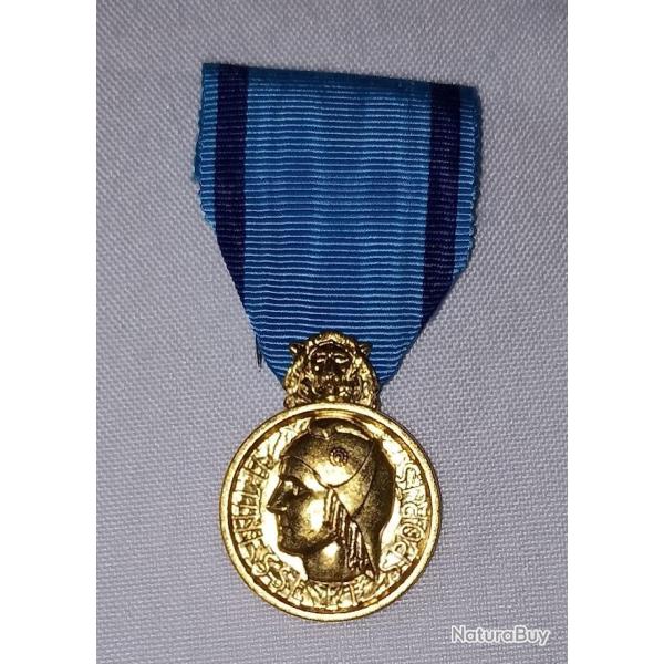 M�daille de la jeunesse et des sports