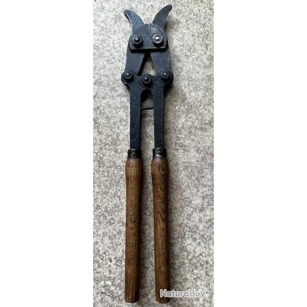 Pince coupe barbelais ww2 Peugeot fr�res 1939