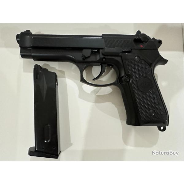 Beretta M9