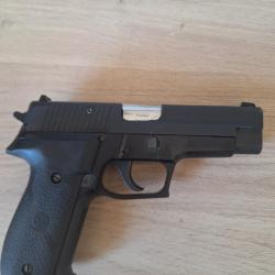 Pistolet sig p226