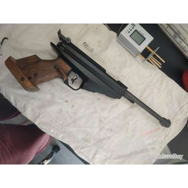 Pistolet Match Feinwerkbau FWB 90 - Tr�s bon �tat, joints, ressort et pile neufs (r�vis�)