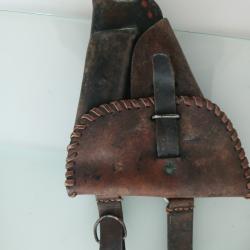2 HOLSTERS CUIR