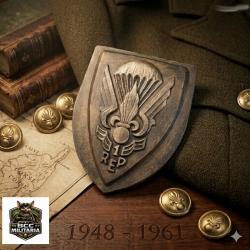 Blason du Premier R&eacute;giment Etranger Parachutiste de la L&eacute;gion 1&deg; REP