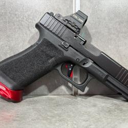 PACK Pistolet GLOCK 17 Gen 5 Custom Calibre 9 mm Para + HOLOSUN 507 Comp + 3 Chargeurs