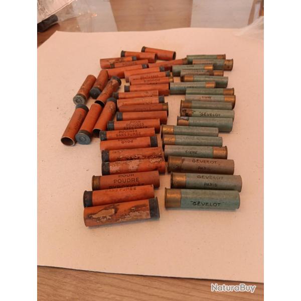 45 Douilles carton cal 24 +bourres, opercules