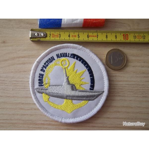 �cusson militaire force action navale insigne collection