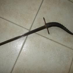 ancienne grande dague style ep&eacute;e manche corne antilope ? 3 poincons lame chasse militaria ehnie xix