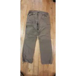 Pantalon tactique beige de marque TOE taille 44 neuf