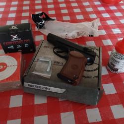 Vends pistolets sommier automatique c o deux quatre, cinq milim&egrave;tres bi acier. Avec cartouche de gaz