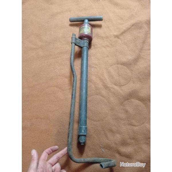 Pompe allemande WW2 superbe �tiquette