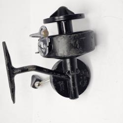 Moulinet vintage Mitchell CAP 304 - R&eacute;vis&eacute; et Fonctionnel