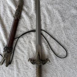 Glaive d&eacute;coratif