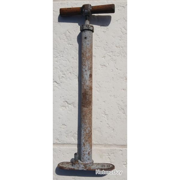pompe � air U.S pour jeep Willis 2Sd WW