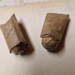 Deux cartouches papiers d'&eacute;poque 1863 "Balle Mini&eacute;"