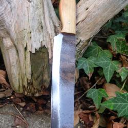 Couteau de Cuisine Style Japonais Santoku Lame Acier Carbone 1075 Manche Bois Fabrication Artisanale