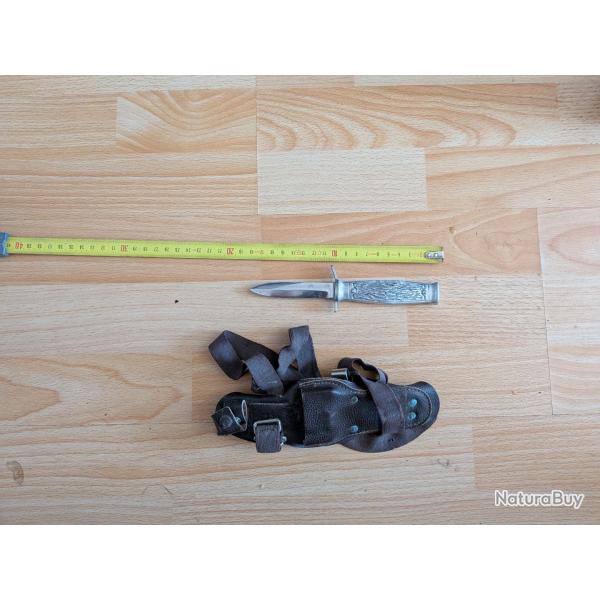 Petit poignard / couteau de botte vintage avec �tui � sangles (16 cm)