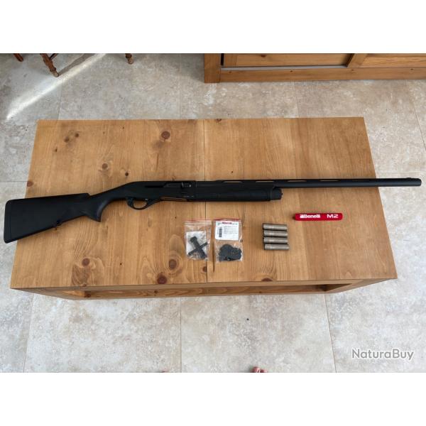 FUSIL SEMI-AUTOMATIQUE BENELLI NEW M2 SYNTH�TIQUE CALIBRE 12/76 CANON 76cm