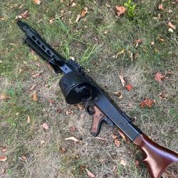 R&eacute;plique MG 42 AGM/S&T mitrailleuse Airsoft