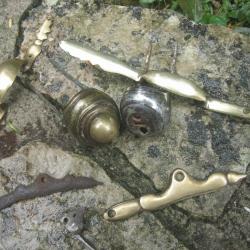 lot de pi&egrave;ces du 18me si&egrave;cle pour restaurer des pistolets a silex