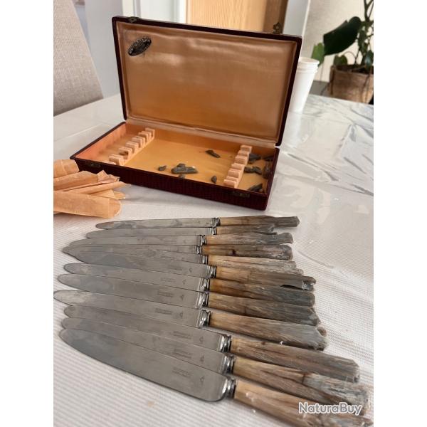12 couteaux de la courtellerie GUYONNEAU � Chatellerault manche a refaire