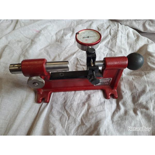 Contr�leur de concentricit� Hornady avec comparateur � Mat�riel de rechargement