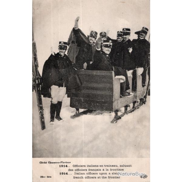 carte  postale   militaria  -   officiers italiens en traineau