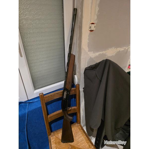 Fusil semi automatique browning maxus 1 calibre 12 /76.