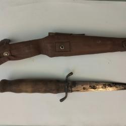 Poignard de tranch&eacute;e allemand WW1 / Couteau de botte 14-18 avec fourreau