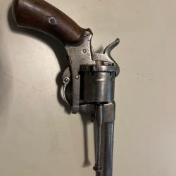 revolver de poche &agrave; broche et &agrave; d&eacute;tente pliante