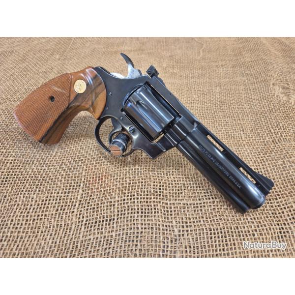 Colt Diamondback .38 Special - 4 pouces  - Excellent �tat tr�s jolie crosse