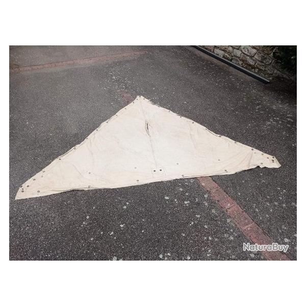 Toile de tente Indo Alg�rie triangulaire dat�e 1954