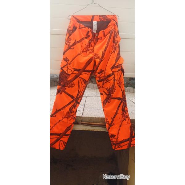 Comme neuf Pantalon camo orange taille L