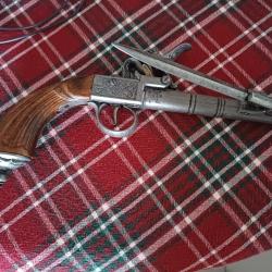 Reproduction arme a feu ancienne avec ba&iuml;onnette