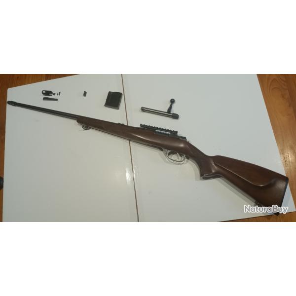 Carabine CZ 527 Calibre 222 Remington filet�e avec rail Picatinny