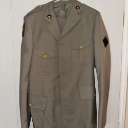 Ancienne tenue de c&eacute;r&eacute;monie Infanterie