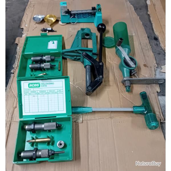 Lot rcbs jeux outil 7..08 et 222winPressd ,,Balance, marteaux � inertie, dauseuse,