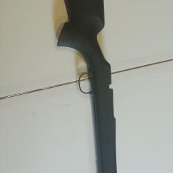 Crosse synth&eacute;tique noire pour carabine CZ 457