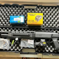 TB68 Umarex + Mallette + Stroboscope + Viseur holographique + Kit d&eacute;bridage + A&eacute;rosol / NEUF -40%