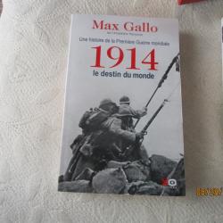 histoire de la guerre 14-18 en deux volumes dans coffret