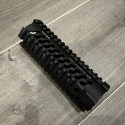 Garde-main AR15 Samson Star-C