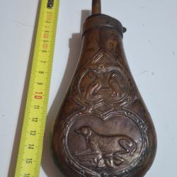 1 gourde poudre noir en cuivre