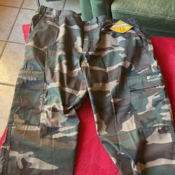 Pantalon neuf solognac, pas de prix de r&eacute;serve