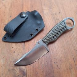 Magnifique Couteau KARLICAN par WILDSTEER et KMR Manche en Paracorde avec &Eacute;tui Kidex