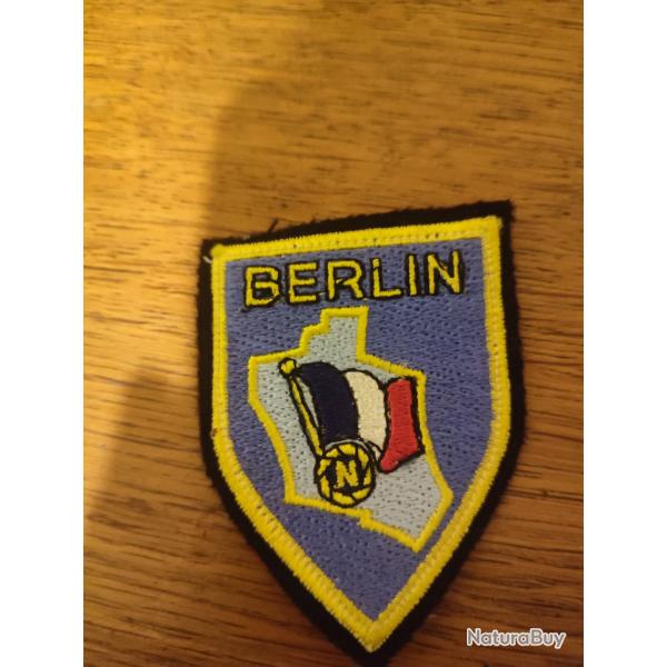 Troupes de BERLIN