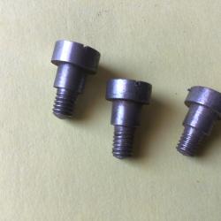 VENDU PAR LE-CUIRASSIER LOT DE 3 VIS POUR  PLAQUE DE RECOUVREMENT FUSIL HAMMERLESS CAL16/12