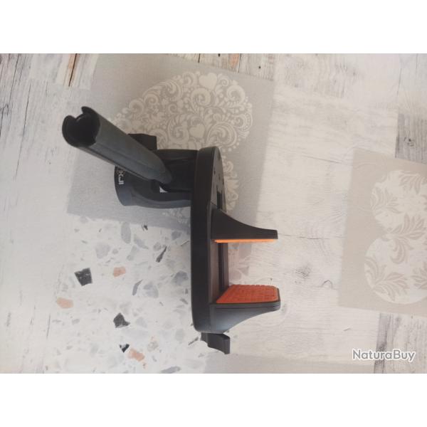 TETE KJI REAPER HELLBOURD POUR Tr�pied ou autre .