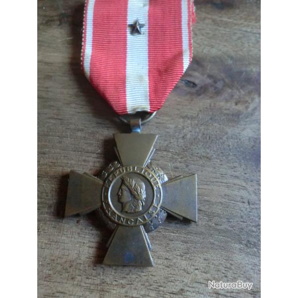 m�daille  croix de la valeur militaire